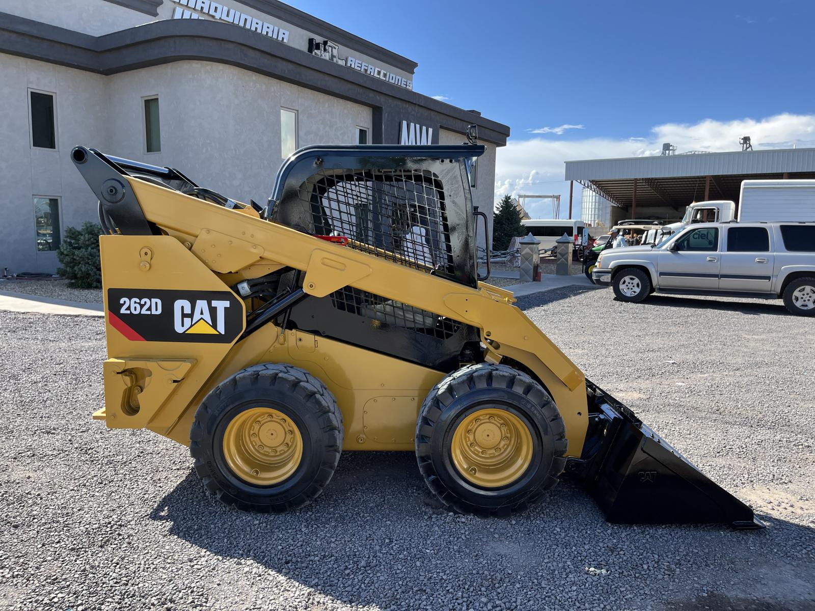 ./imagenes/INVOICE/2019/16921/CATERPILLAR 262D (5).JPG